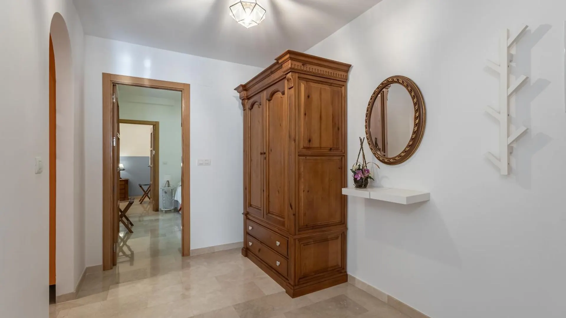 Apartment Centrico Y Tranquilo Apto Cerca La Alhambra Ven Granada